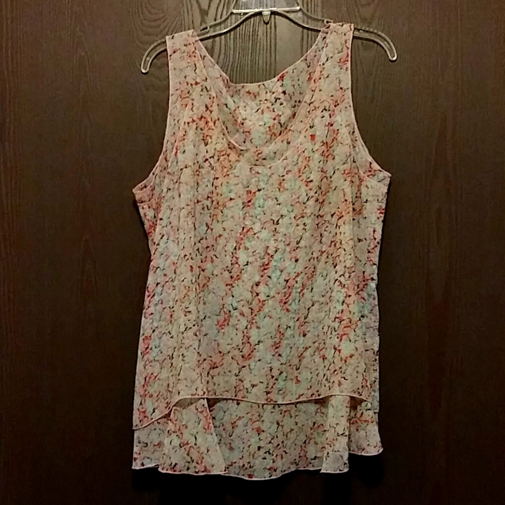 Sleeveless Summer blouse